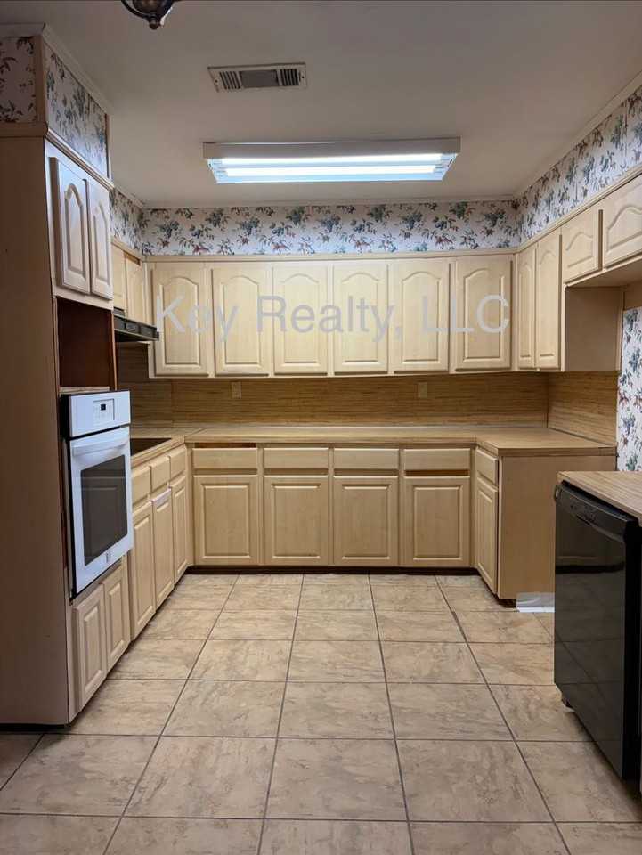 4003 Monroe Hwy - Photo 4 of 11