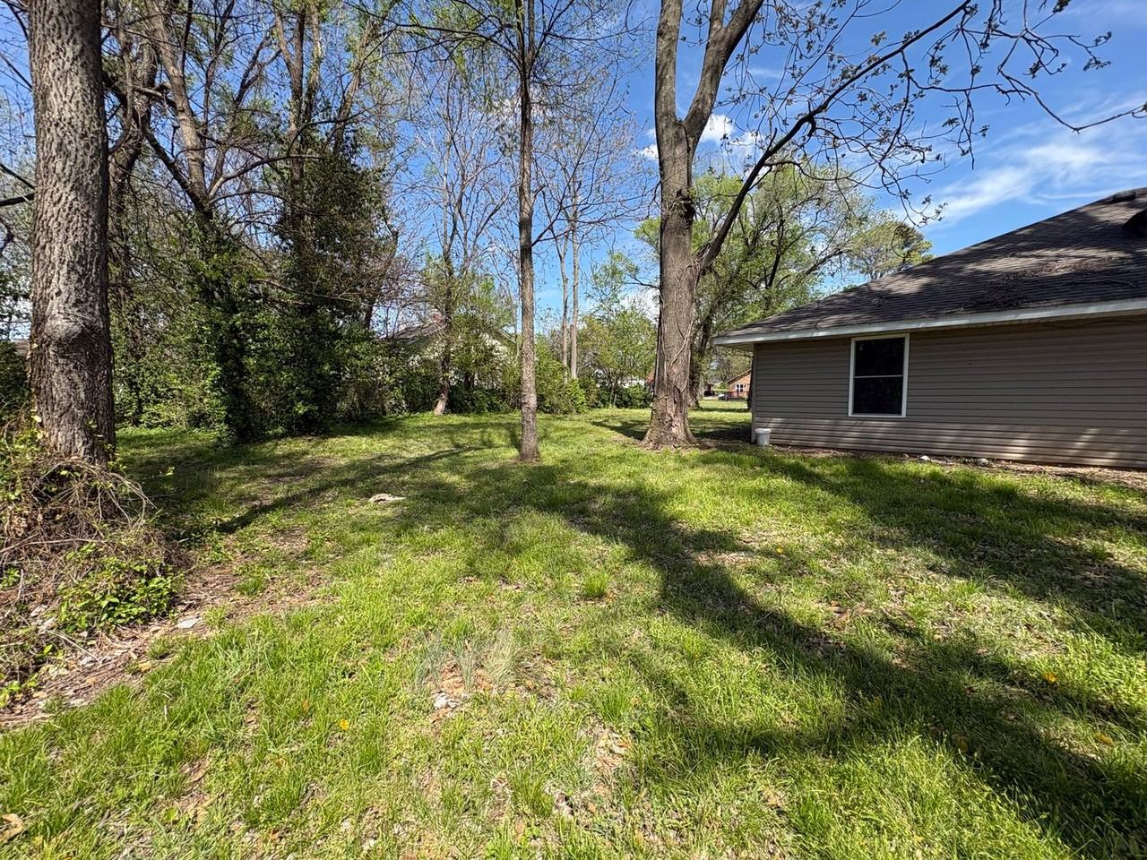 1433 N Prospect Ave - Photo 4 of 22