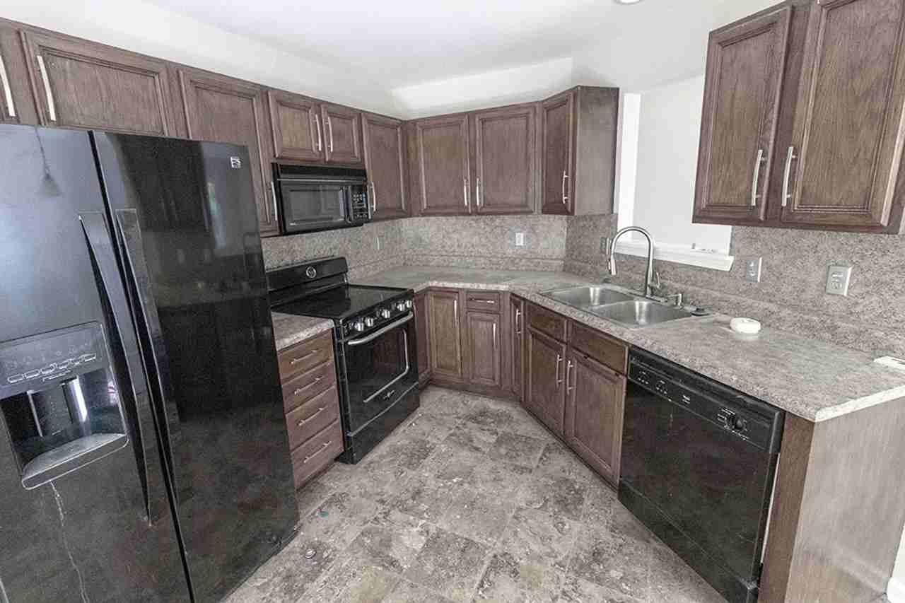 1404 Jean Rae Dr - Photo 3 of 20