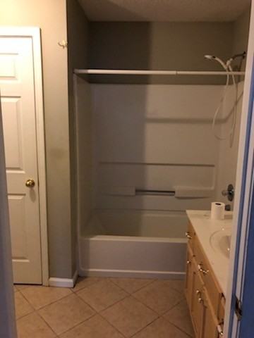 5658 Kaitlyn Dr W - Photo 6 of 12