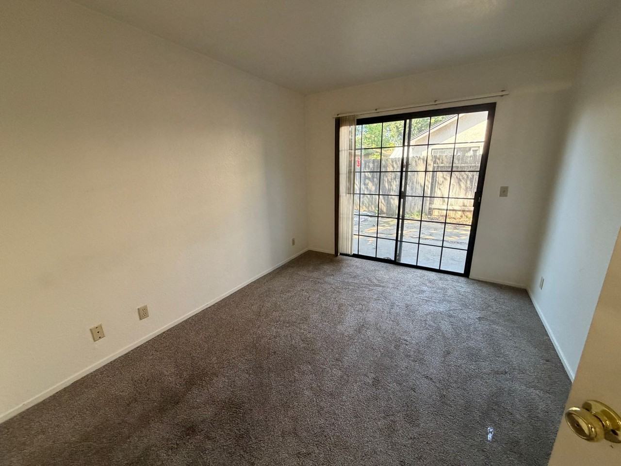 9672 Gage St - Photo 7 of 16