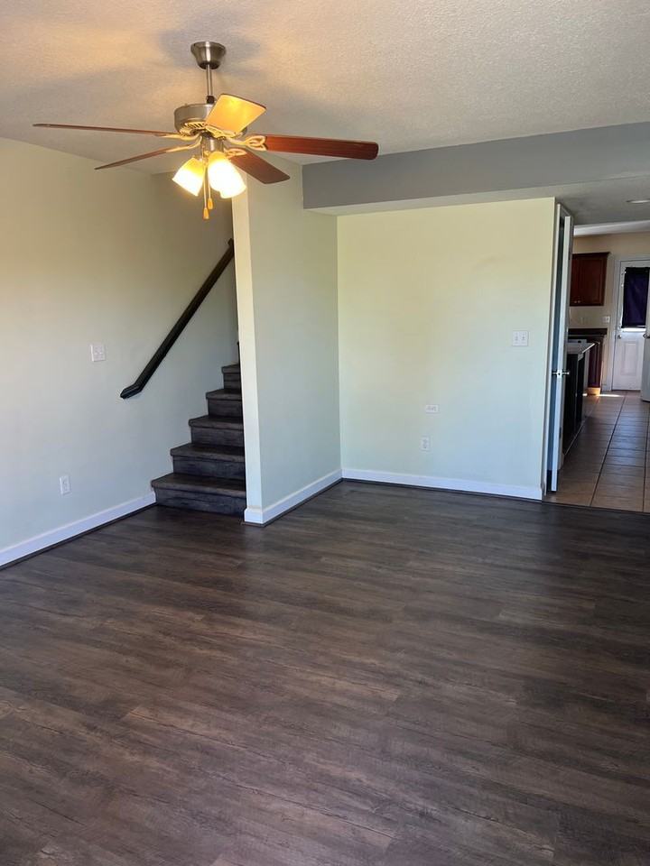 4808 Edenton Blvd - Photo 2 of 14