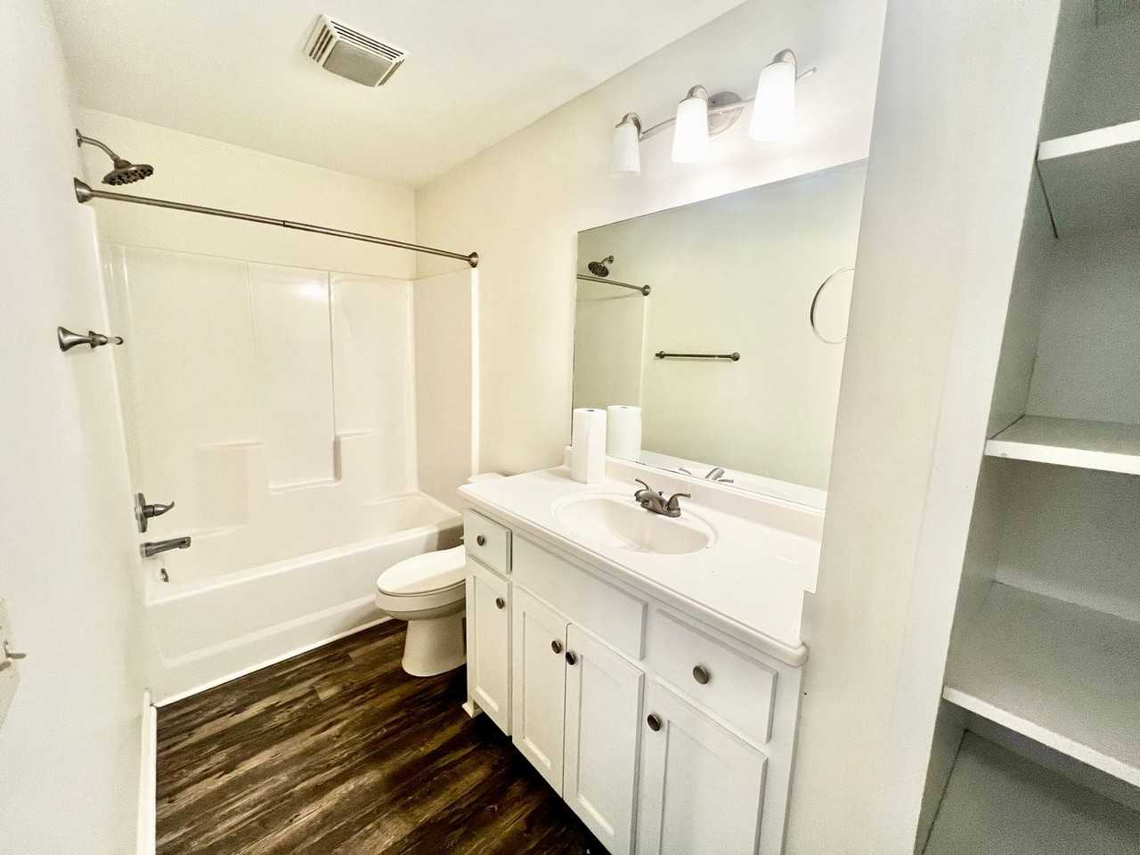 302B Corman Ave - Photo 6 of 9