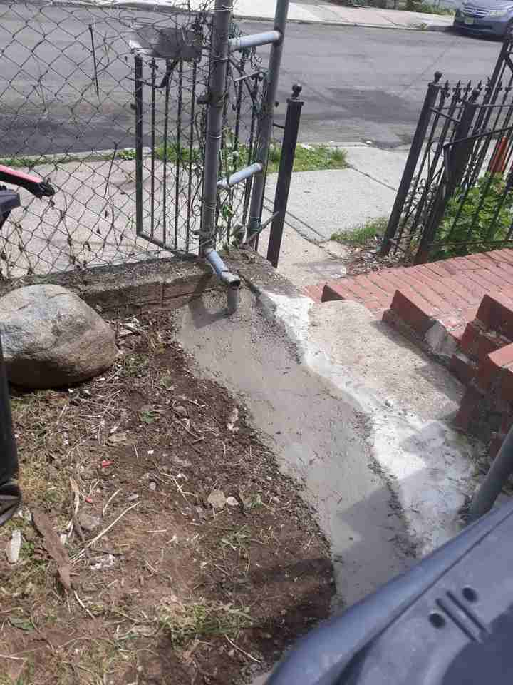 107 Palm St - Photo 5 of 17