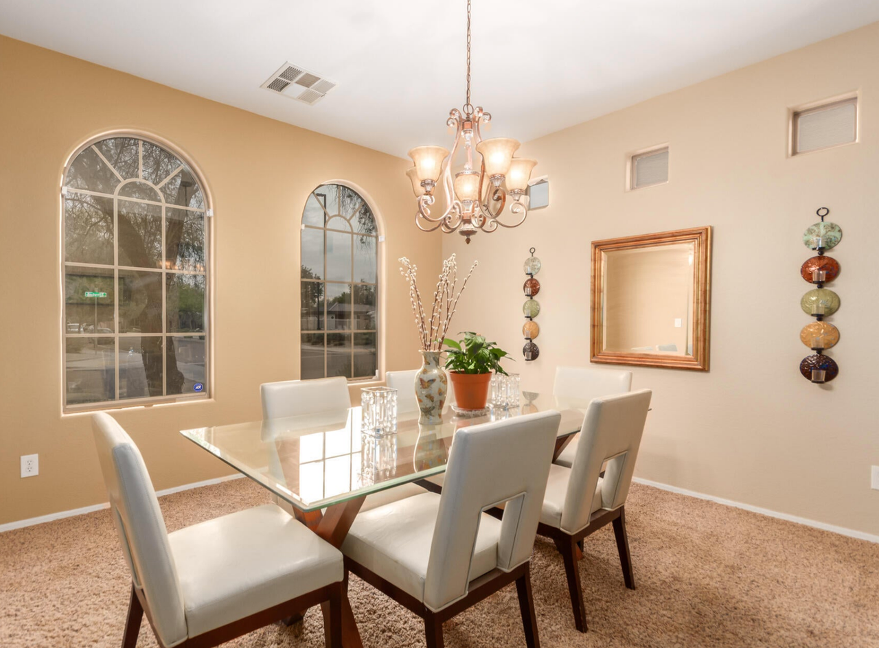 1825 S Rockwell St - Photo 5 of 10