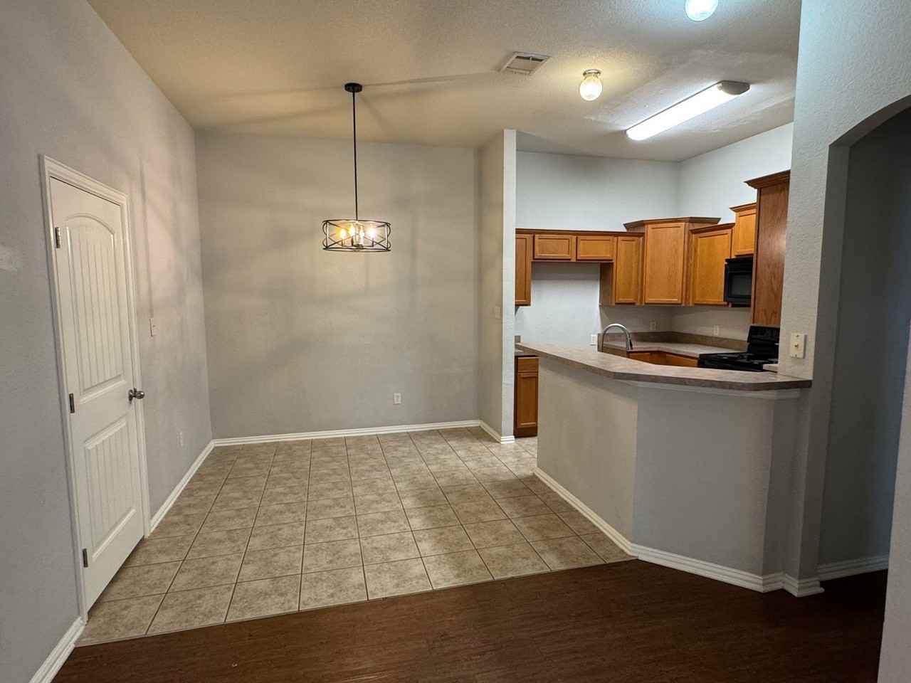 206 Prosperity Trl - Photo 3 of 11