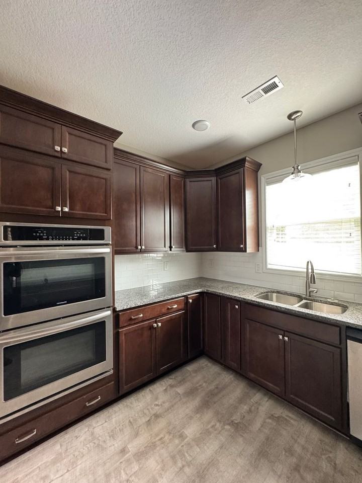 225 Sand Rock Rd - Photo 7 of 24