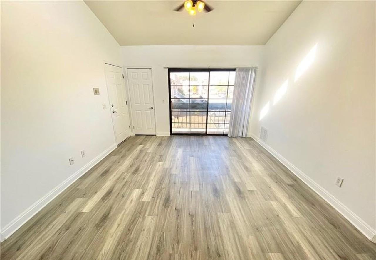 5154 S Jones Blvd #202 - Photo 2 of 2