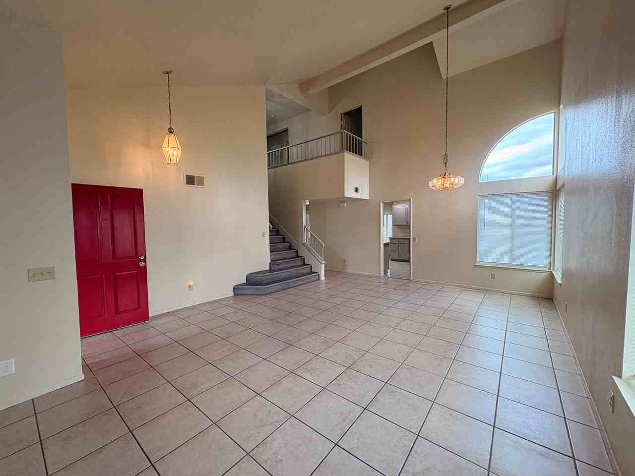 1658 W Sunnyview Dr - Photo 6 of 46