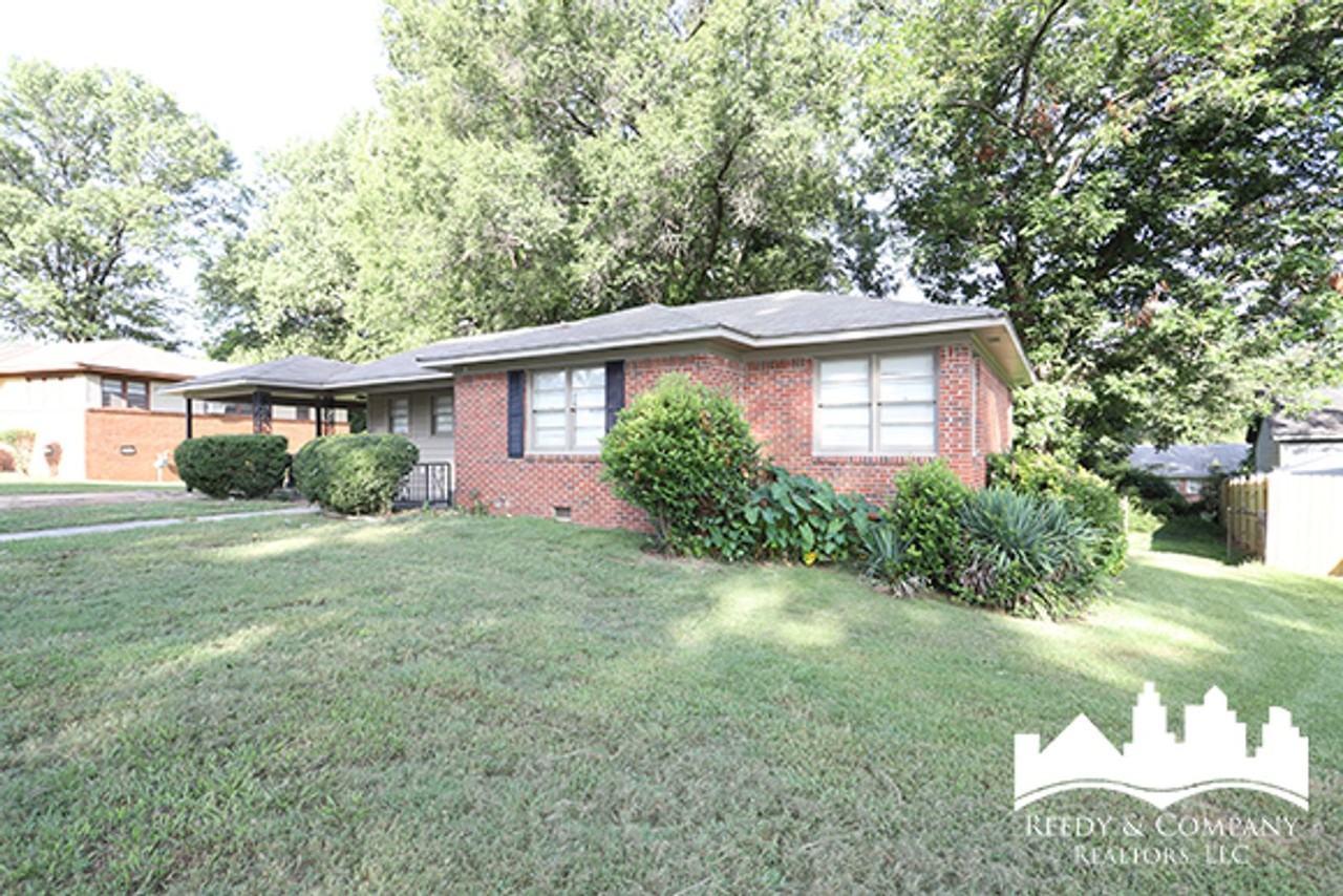 4057 Faronia Dr - Photo 3 of 18