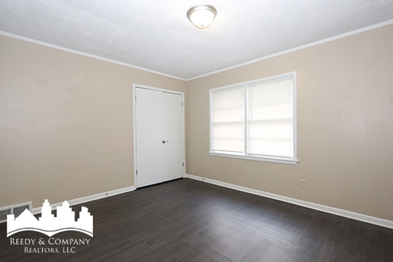 4057 Faronia Dr - Photo 4 of 18