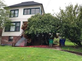 featured image of 4131 Sw View Point Ter