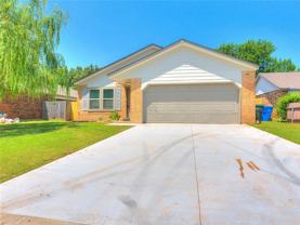 220 23rd Ave Ne - Photo 1 of 1