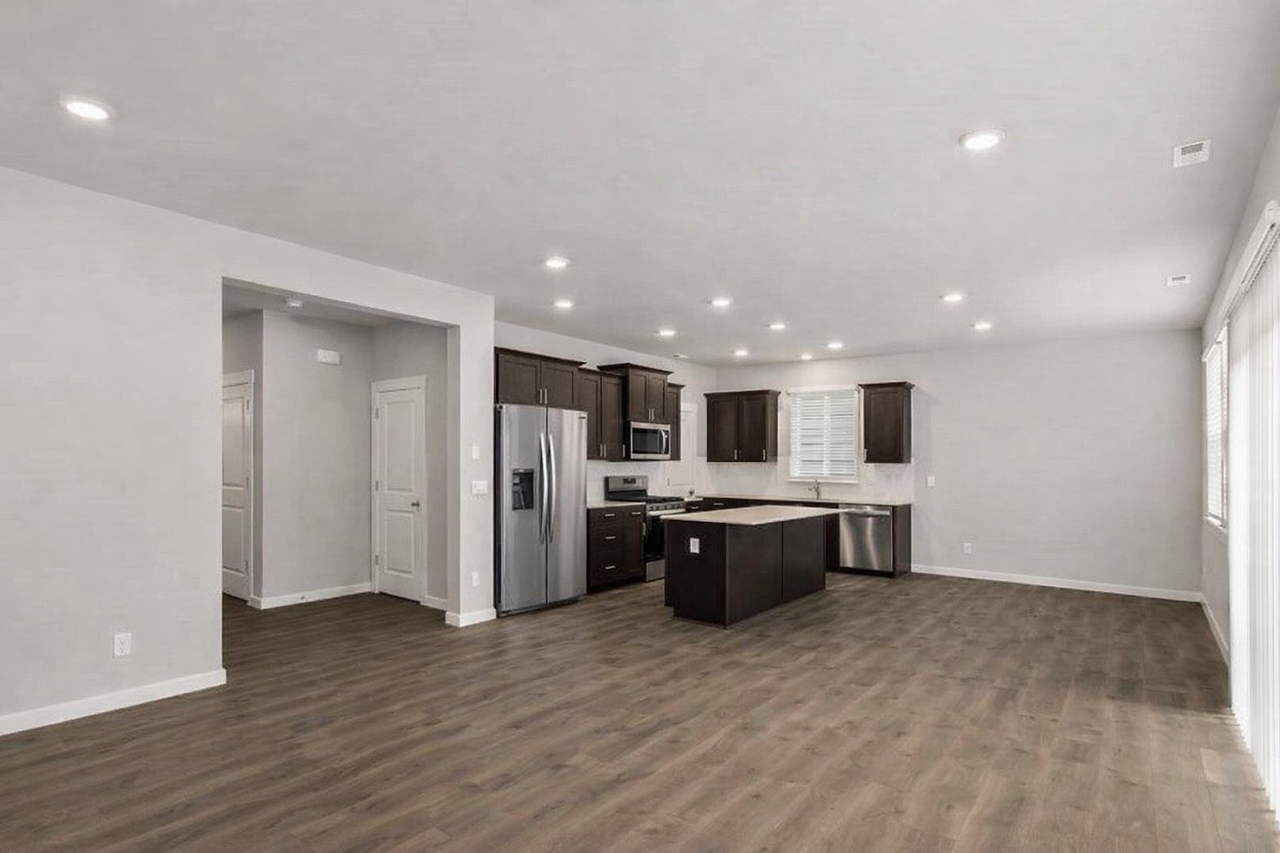 11062 188th Street Ct E - Photo 3 of 17