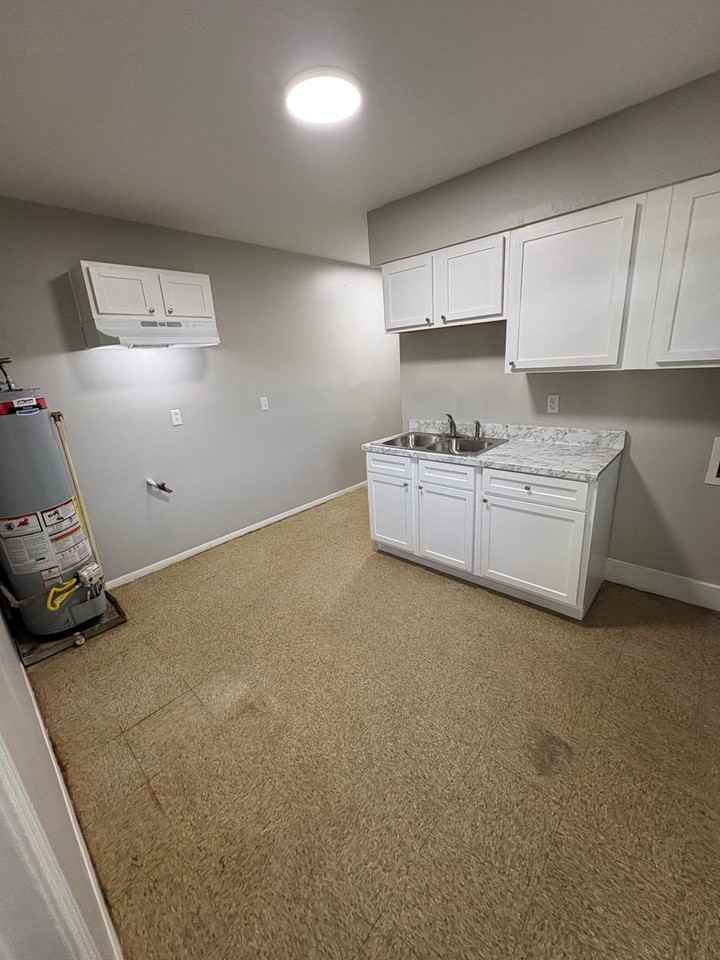 1463 Boxwood St - Photo 5 of 6