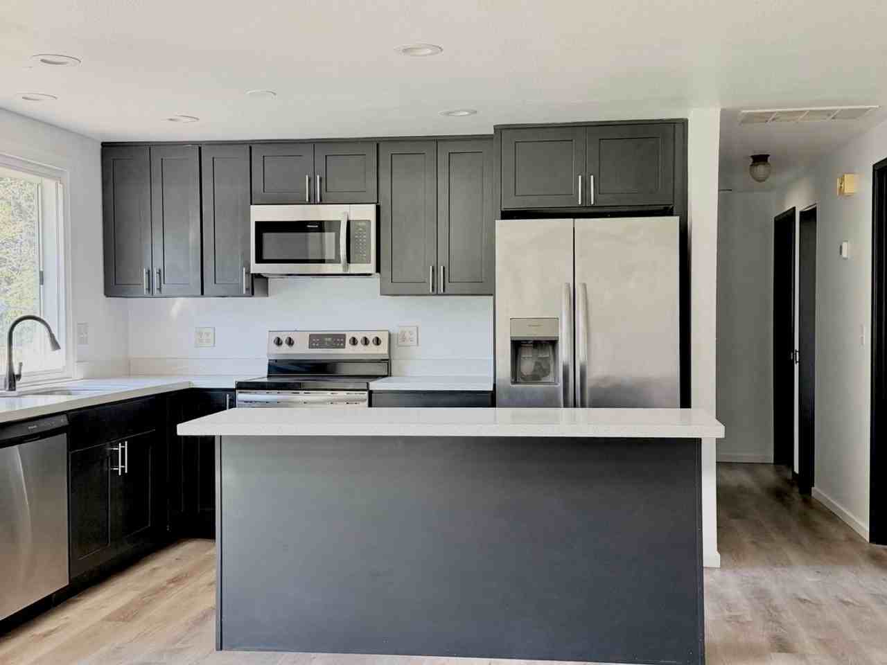 1231 S 211th Pl - Photo 5 of 30