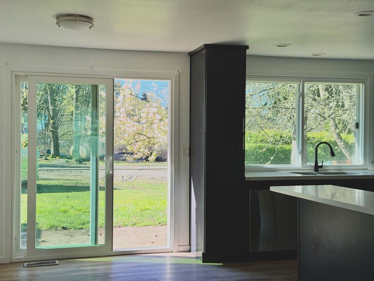 1231 S 211th Pl - Photo 7 of 30