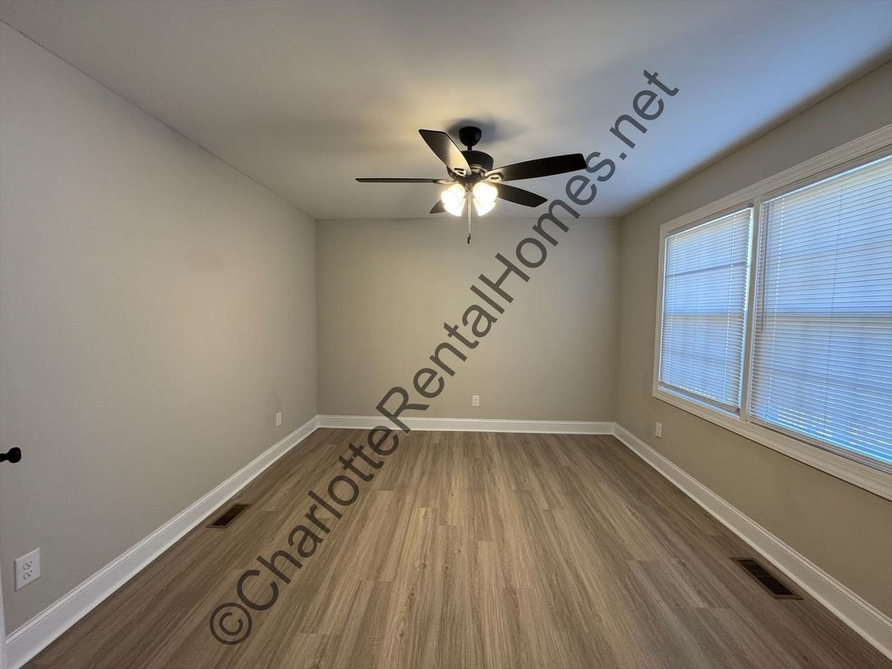 2100 Hemlock Ave - Photo 5 of 15