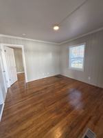 featured image of 1437 W 4th St