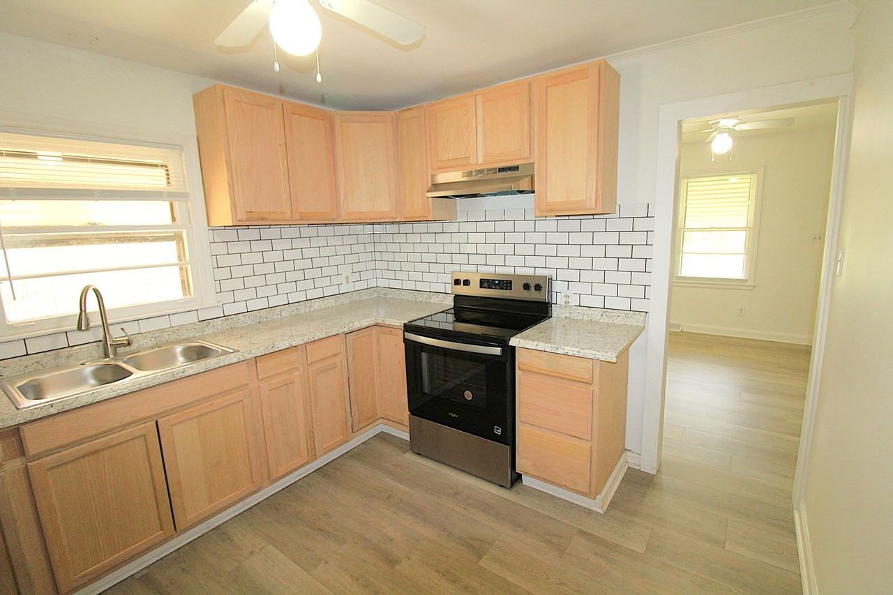 3936 Tillman Rd - Photo 6 of 18