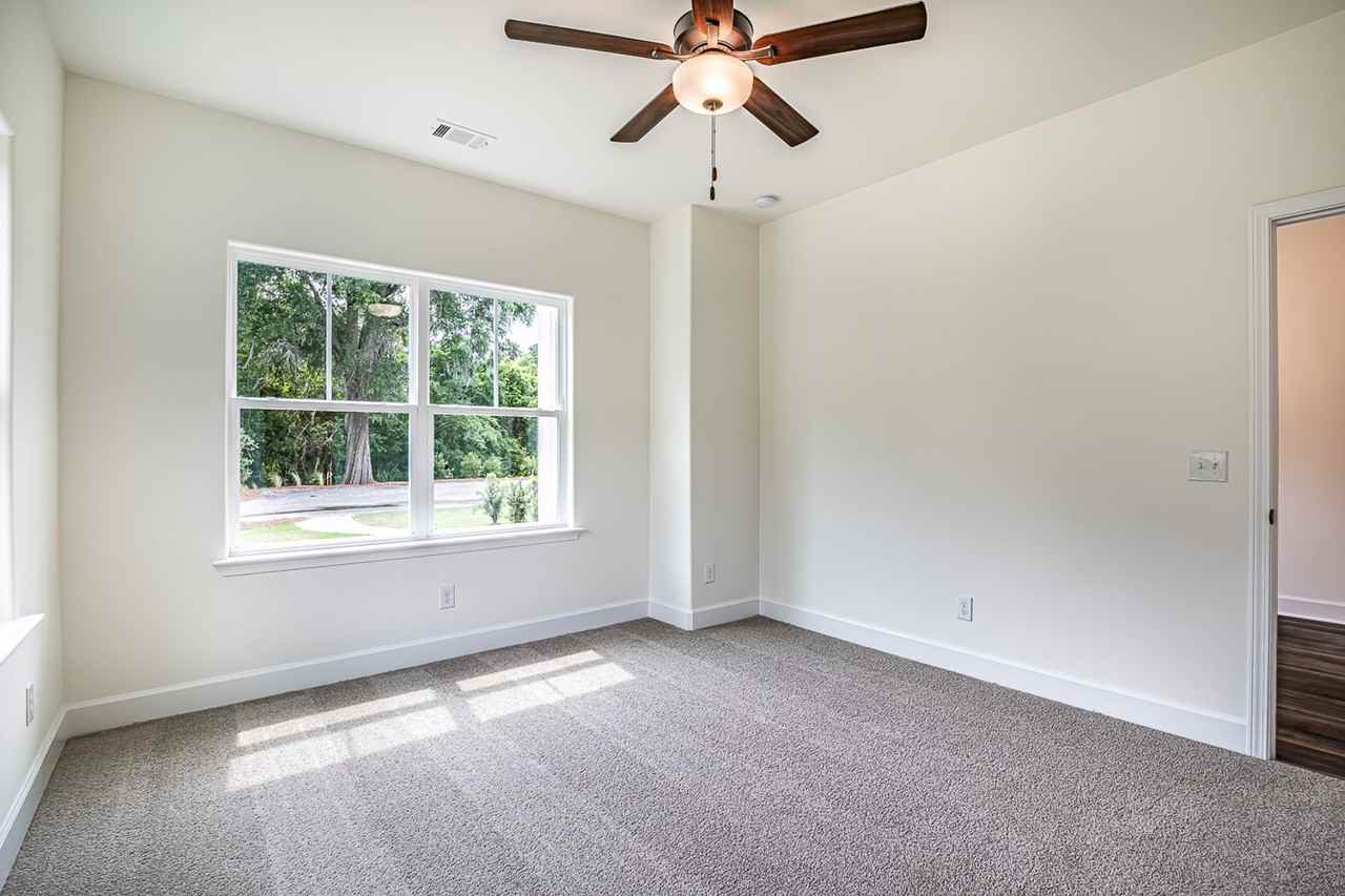 252 Weathersby St - Photo 7 of 13