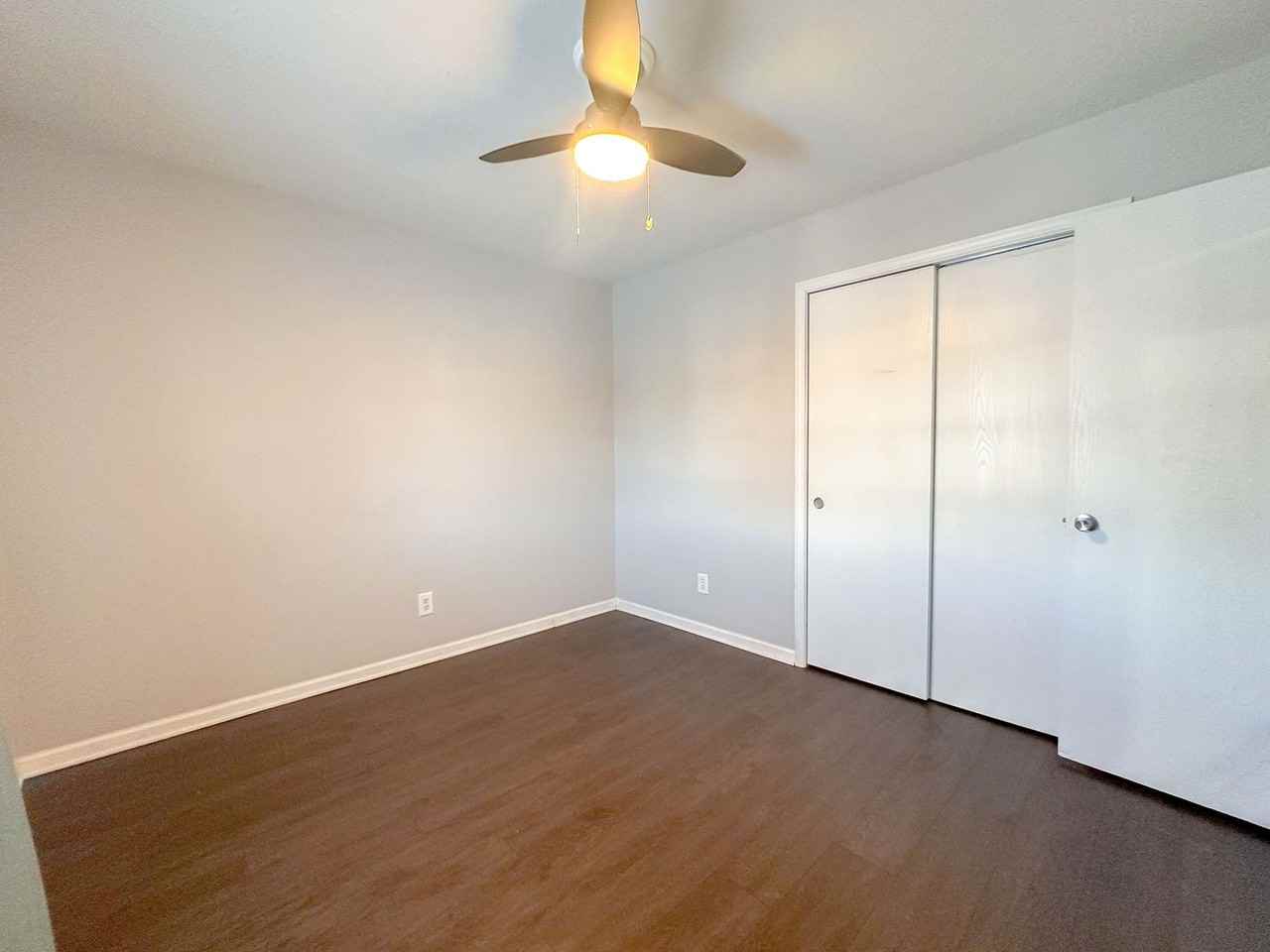 1326 S Elizabeth St - Photo 6 of 21