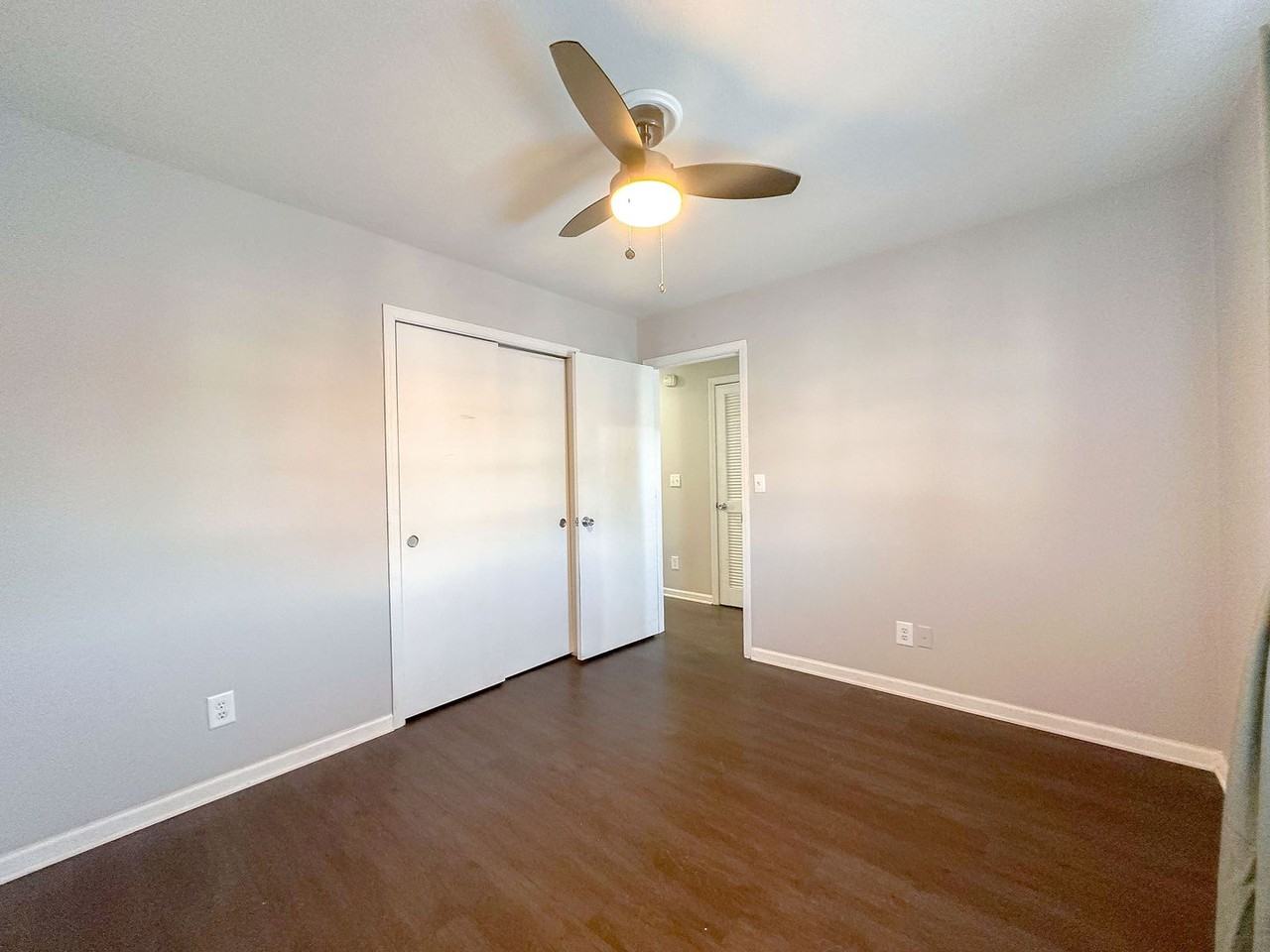 1332 S Elizabeth St - Photo 7 of 21