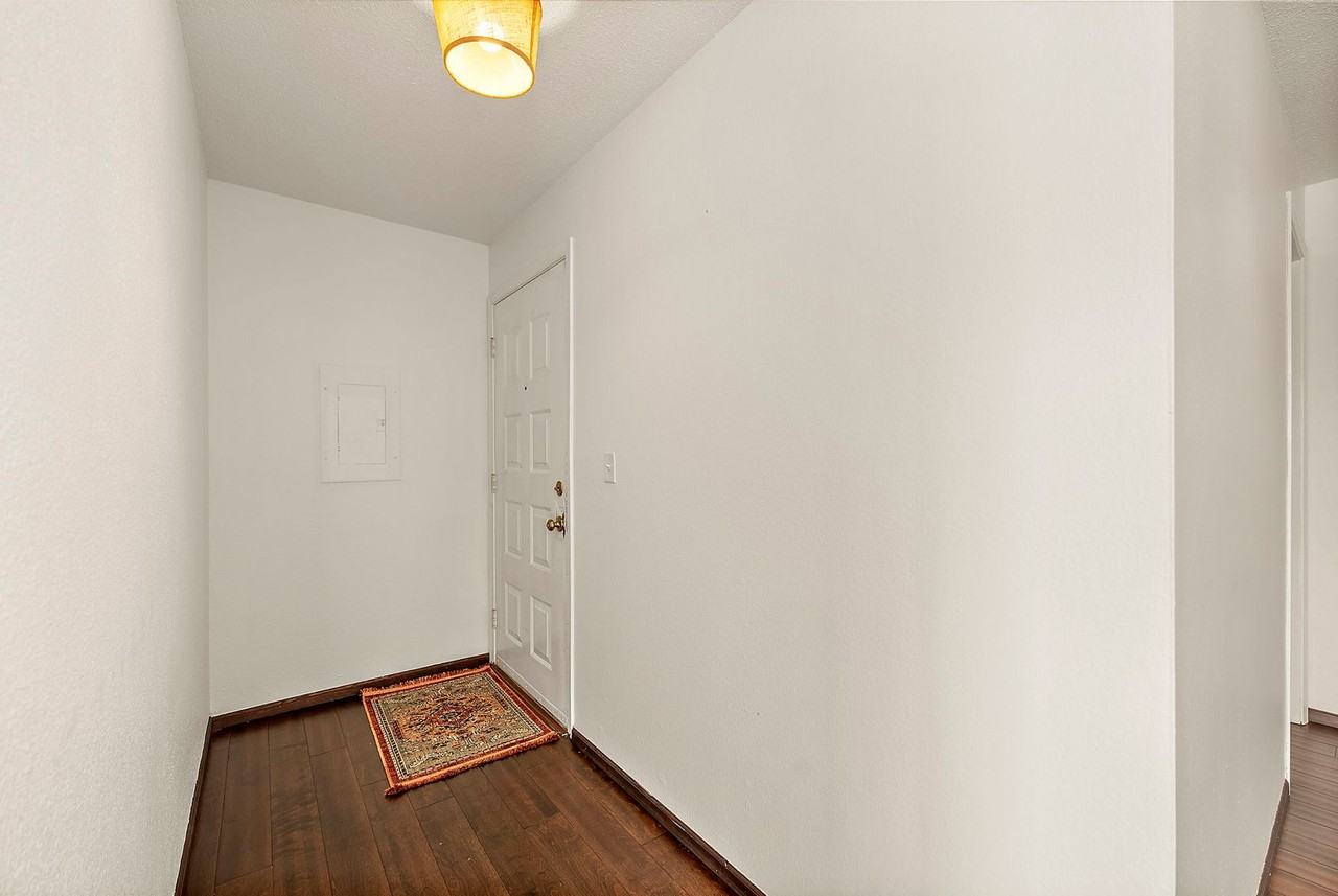 1002 S 312th St #133 - Photo 4 of 36