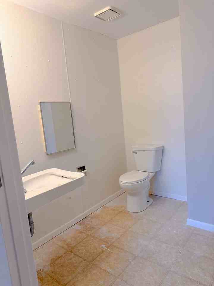Mason School Apartments - Photo 7 of 43