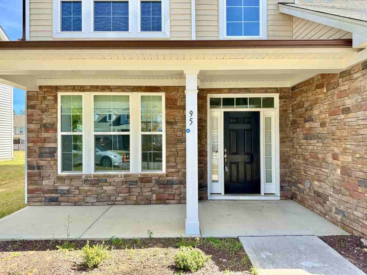 95 Silent Brook Trl - Photo 2 of 17