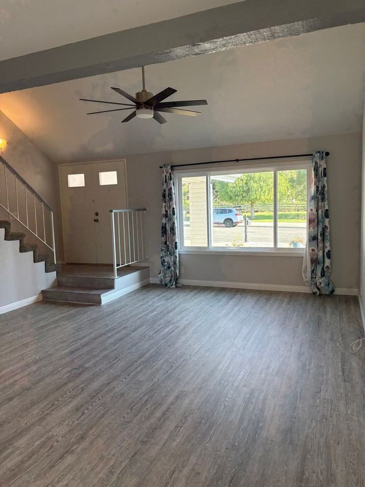 379 Nevada Ave - Photo 3 of 43