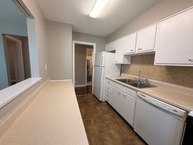 Hikes Point Apartments - Photo 1 of 1