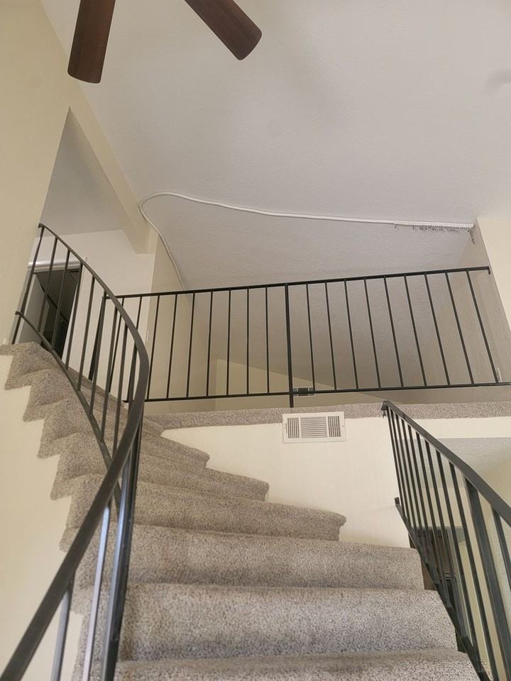 522 Dawn Dr - Photo 7 of 21