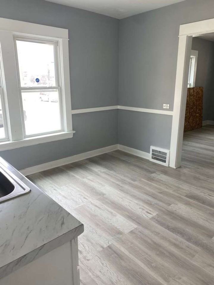 792 London Rd - Photo 5 of 30