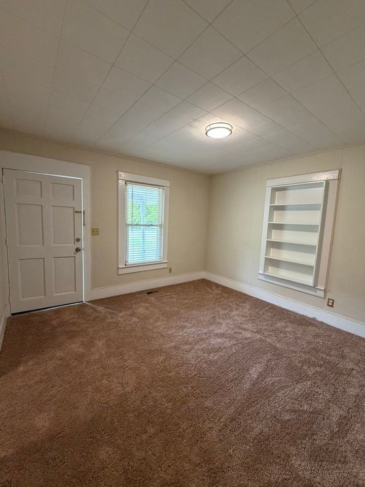 3008 James Dail Rd - Photo 2 of 19