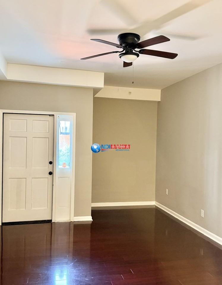 145 N Main St - Photo 2 of 10