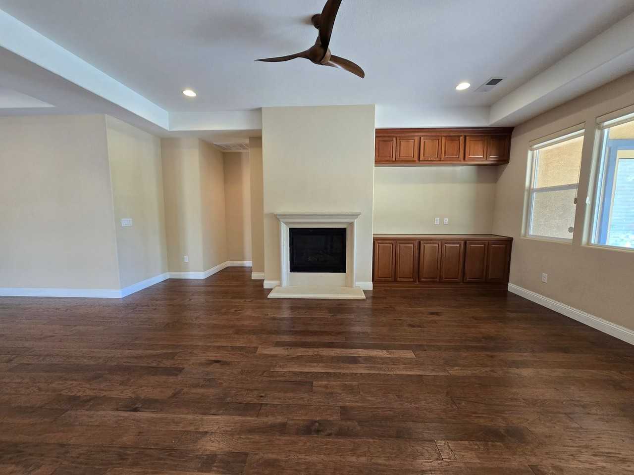 2098 Blue Boy Ln - Photo 5 of 36