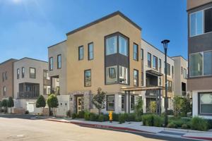 featured image of 25325 Parklane Dr