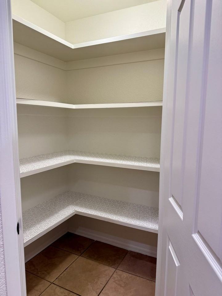 3108 S Ragen Dr - Photo 7 of 26