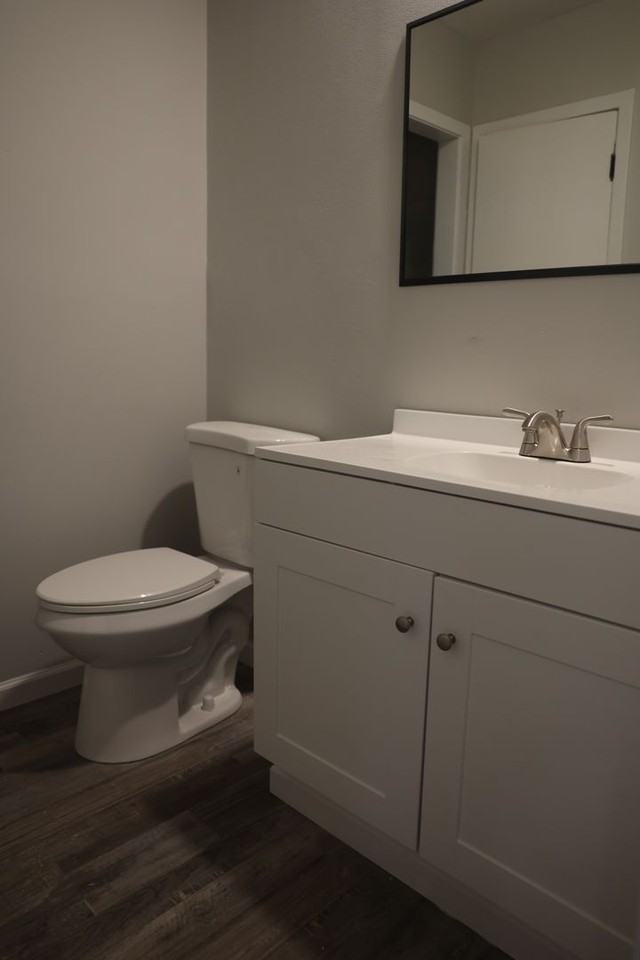 5006 Sarah St - Photo 4 of 9