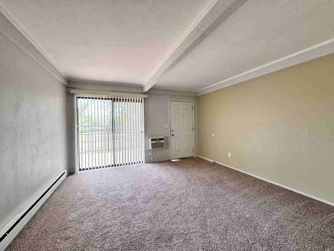 804 Stone Mountain Dr #204 - Photo 3 of 8