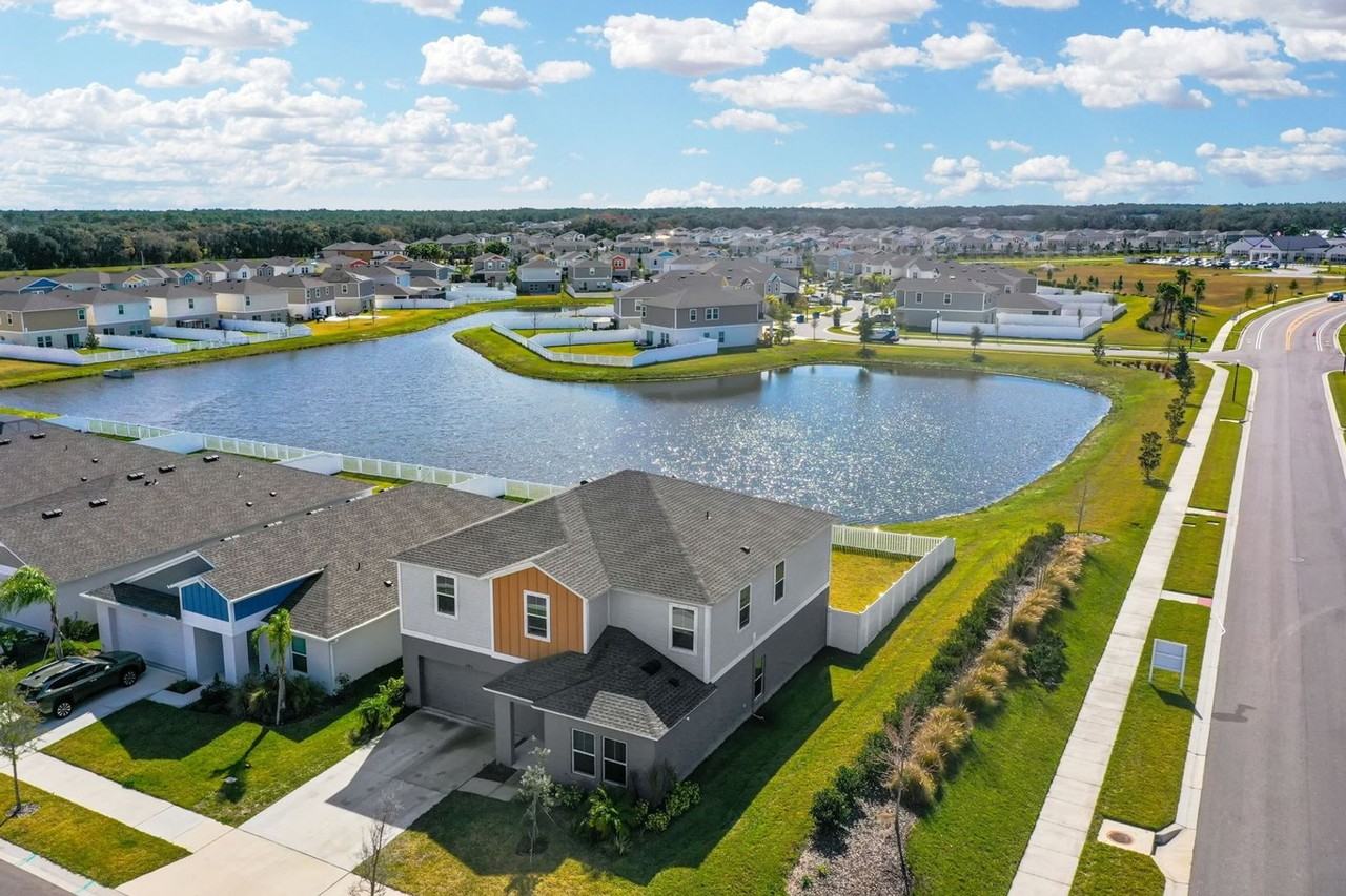 12811 Twin Bridges Dr - Photo 2 of 31