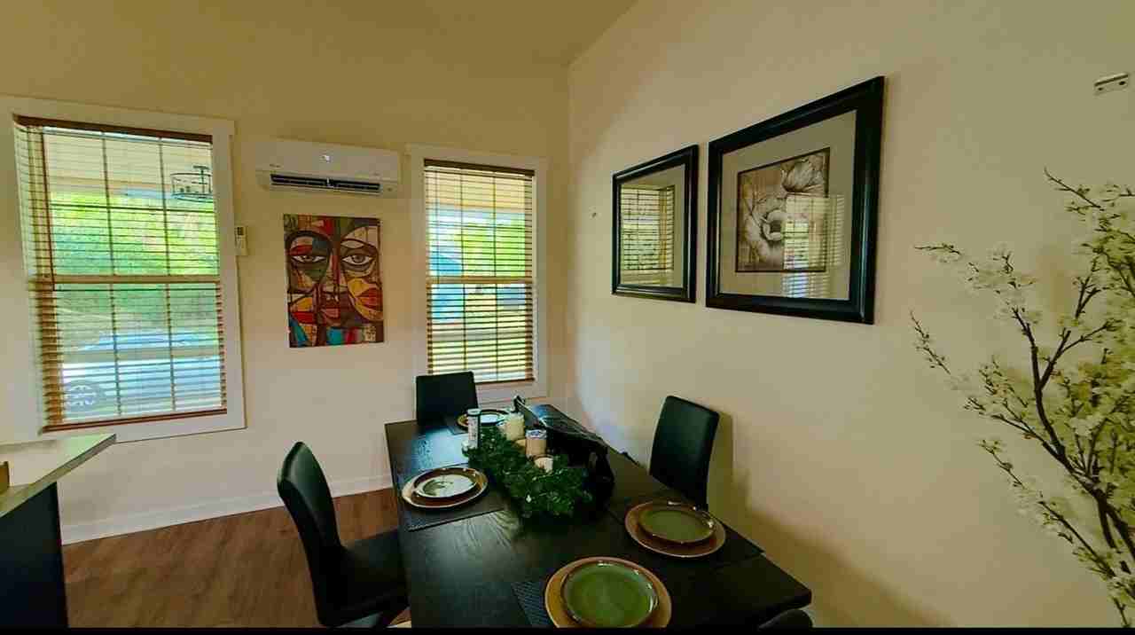 226 Huger St - Photo 5 of 12