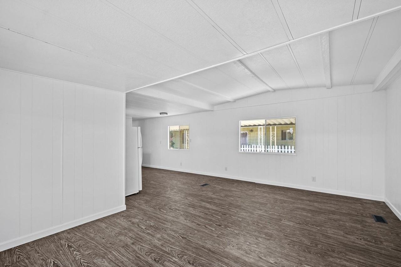 5505 W Tulare Ave Spc 64 - Photo 7 of 21