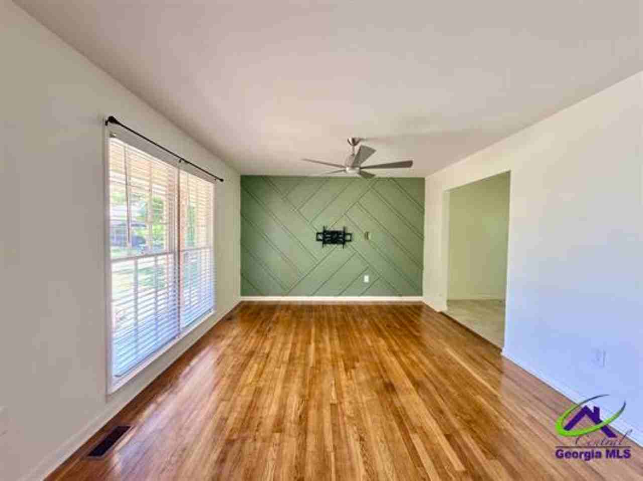 214 Meadowridge Dr - Photo 7 of 28