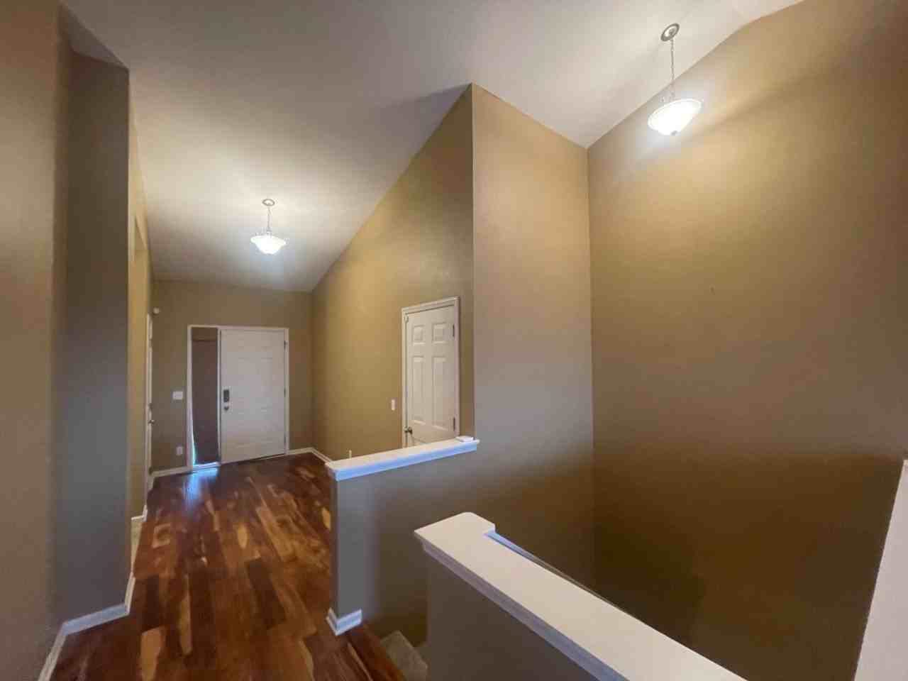 10506 Potter St - Photo 3 of 24