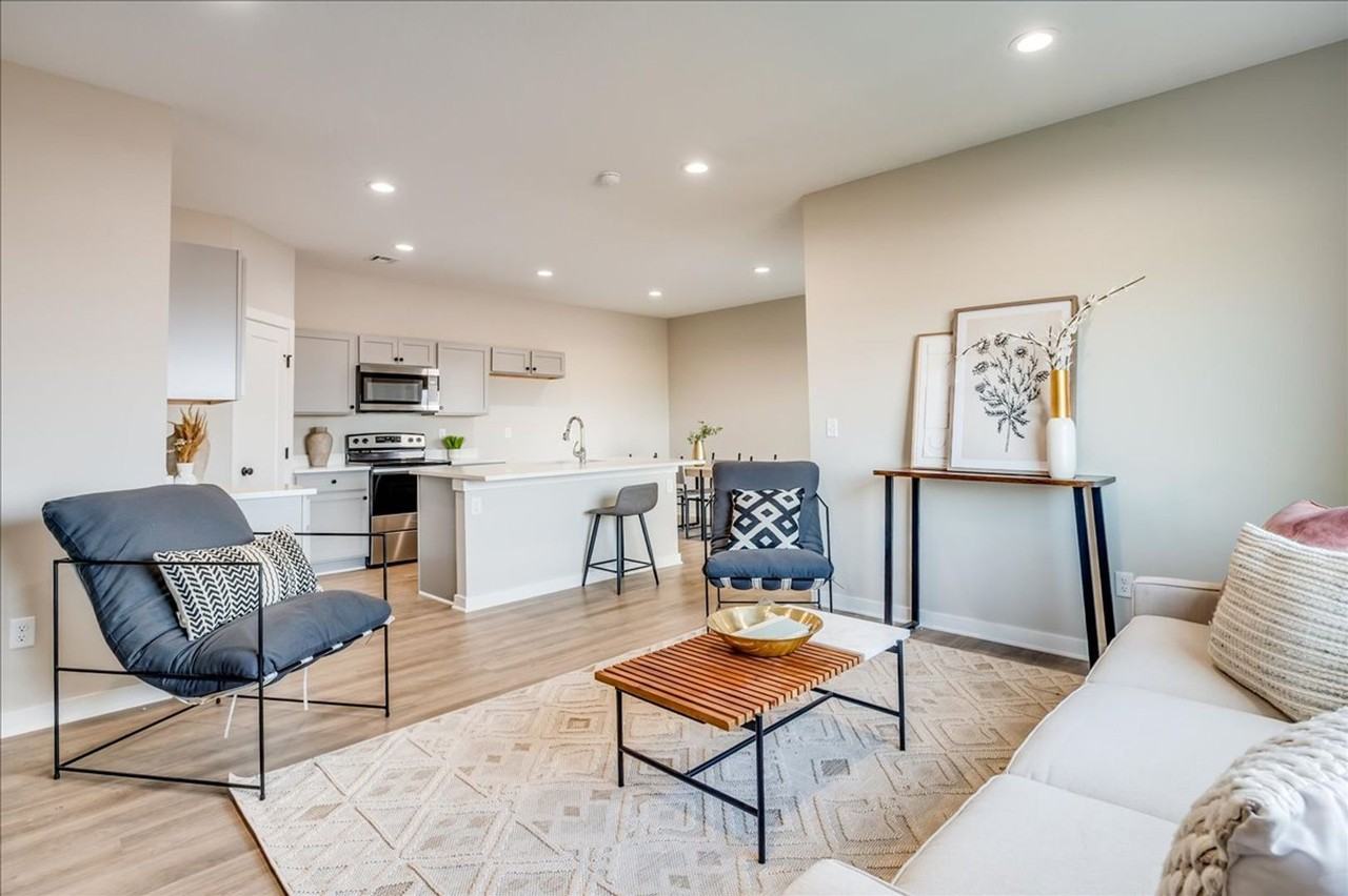 15435 W Josephine St - Photo 2 of 13