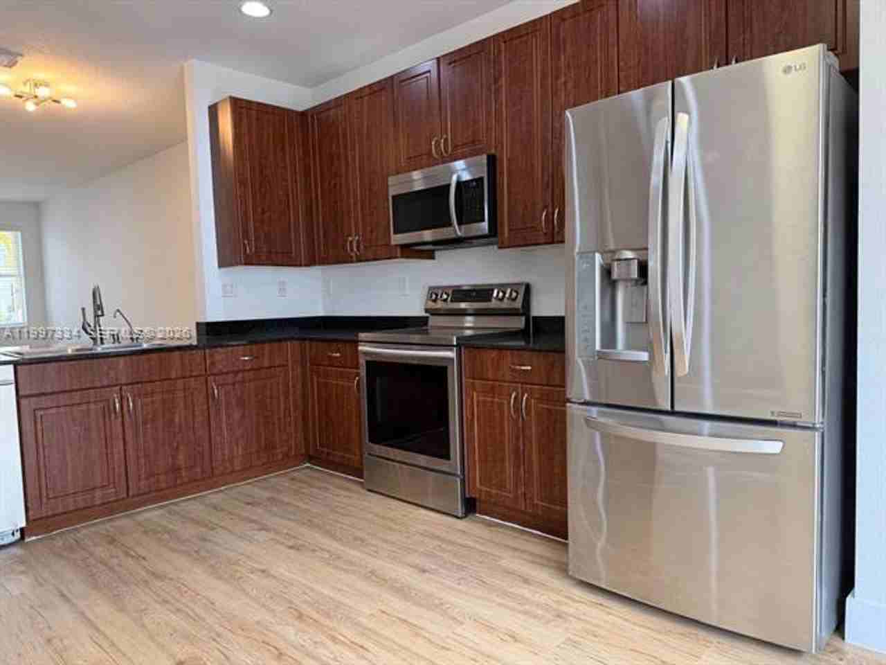 14934 14934 SW 41st Ln th 14934 - Photo 6 of 36