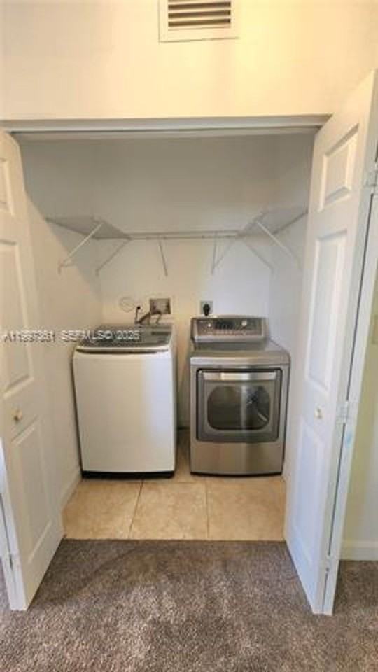 343 Ne 36th Ter - Photo 6 of 50