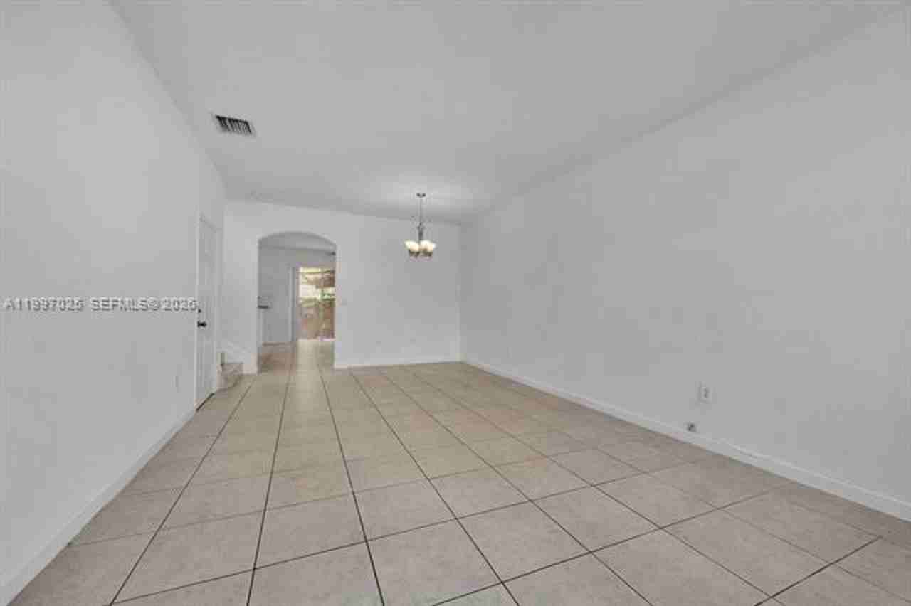 12864 12864 SW 133rd Ter th 12864 - Photo 2 of 26
